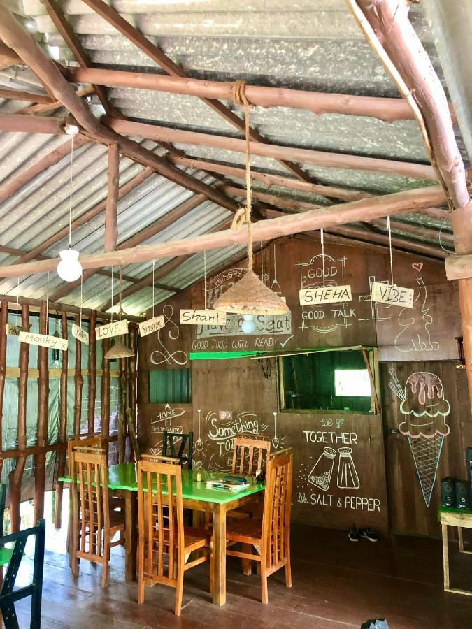 The Traveller'S Hostel & Private Rooms Sigiriya Exteriör bild