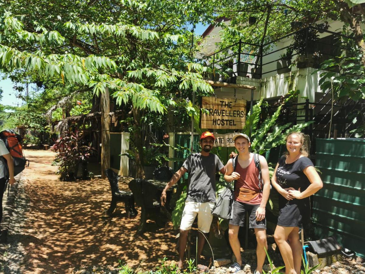 The Traveller'S Hostel & Private Rooms Sigiriya Exteriör bild